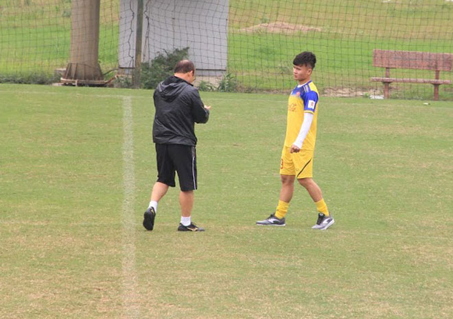 U23 Việt Nam ráo riết tập đấu Đài Loan (Trung Quốc): Đình Trọng báo tin vui - 1