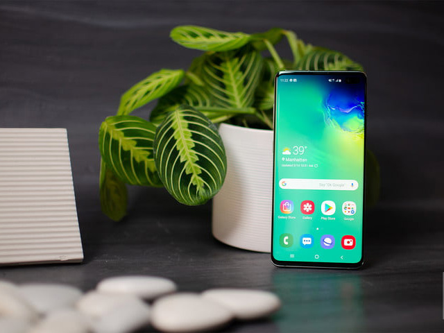 Hai anh lớn Galaxy S10+ và Pixel 3 XL: Ai “ngon” hơn?