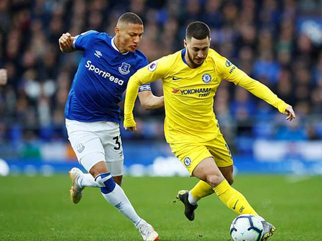 Everton - Chelsea: Choáng váng ”cú đấm” đầu hiệp 2