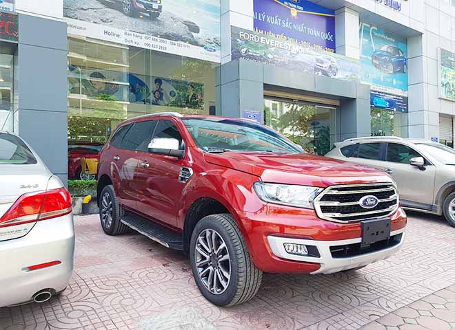 Giá lăn bánh xe Ford Everest 2019 mới nhất - Ford Everest Trend chỉ từ 999 triệu đồng - 4