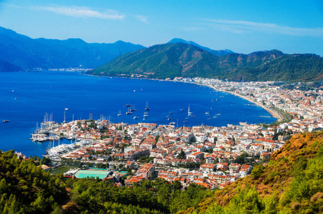Marmaris, Thổ Nhĩ Kỳ (56,52 USD): Thành phố cảng này là địa điểm du lịch nổi tiếng trên bờ biển Địa Trung Hải. Giá 1 ly cà phê ở đây chỉ 1,2 USD.