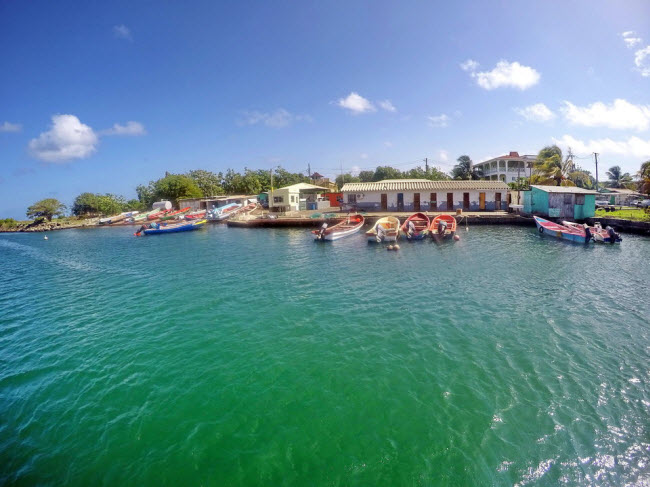 Rodney Bay, St Lucia (100,07 USD): Đây là là một vịnh nằm trong khu phố đảo nhỏ trên đảo Saint Lucia.