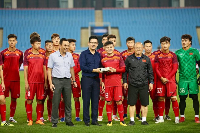 Bầu Tam tặng U23 Việt Nam 500 triệu đồng đua kỳ tích mới giải U23 châu Á - 6