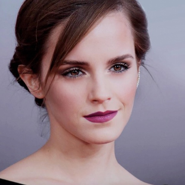 Emma Watson - 138: Nữ diễn viên chính của loạt phim “Harry Potter” đình đám đã tốt nghiệp chuyên ngành văn học anh trường đại học Brown.