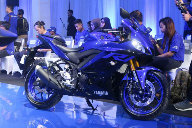 2019 Yamaha YZF-R25 chốt giá bán, hút dân tập chơi - 5