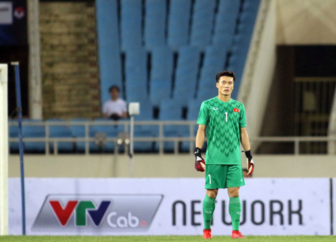 U23 VN thắng Brunei 6-0: Thủ môn Bùi Tiến Dũng như &#34;tập thể dục&#34; trên sân - 11