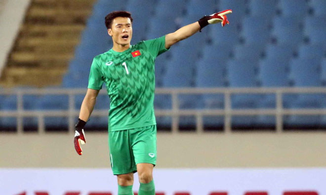 U23 VN thắng Brunei 6-0: Thủ môn Bùi Tiến Dũng như &#34;tập thể dục&#34; trên sân - 3