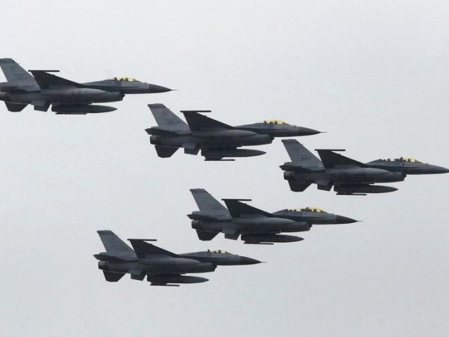 Trung Quốc lên tiếng về thông tin Đài Loan mua 60 chiến đấu cơ F-16 Mỹ