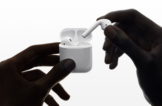 Tai nghe AirPods 2019 khác gì so với bản gốc? - 1