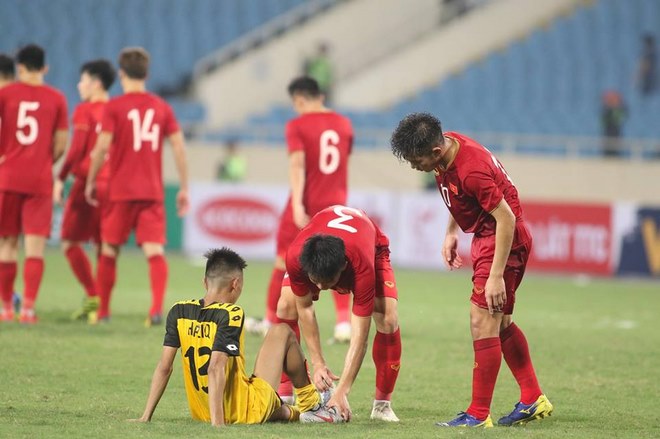 U23 Việt Nam thắng to Brunei: Bất ngờ hành động của học trò Park Hang Seo - 5