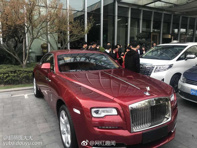 Choáng với quà mừng cưới là 1 chiếc Rolls Royce của thiếu gia nhà tỷ phú - 4