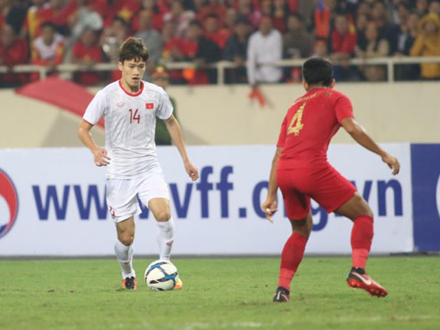 Hoàng Đức U23 Việt Nam ”xoay compa” như Zidane, U23 Indonesia chao đảo