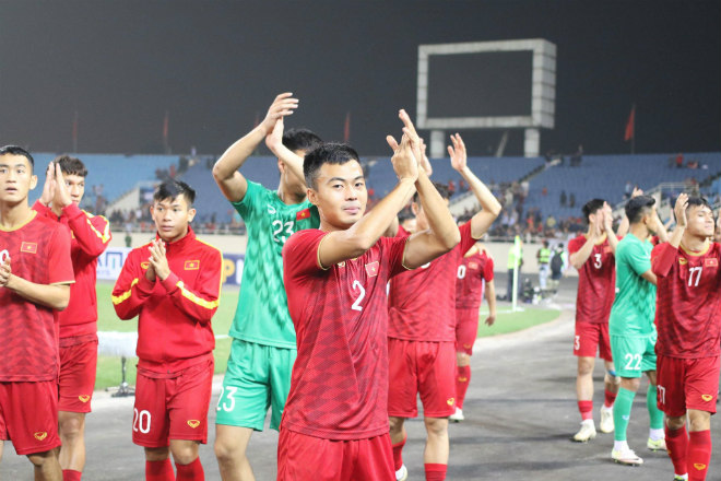 U23 Việt Nam chắc vé vòng chung kết, CĐV hân hoan chờ kỳ tích lặp lại - 1