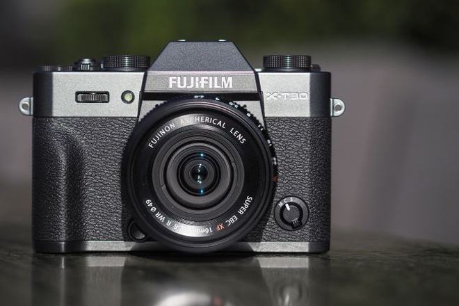 Trên tay máy ảnh Fujifilm X – T30: Nhỏ mà có võ - 2