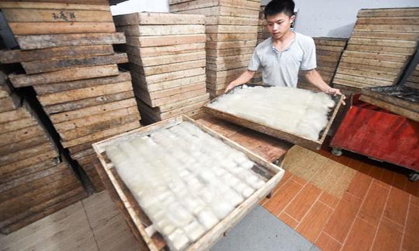 Ngoài đậu phụ thối, TQ còn có món đậu phụ lông "kinh dị" không kém - 2