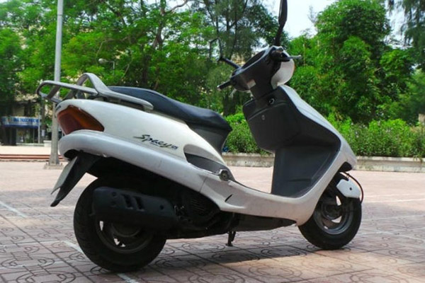 Bất ngờ "huyền thoại" Honda Spacy 2007 ngang giá cặp SH đời mới - 2