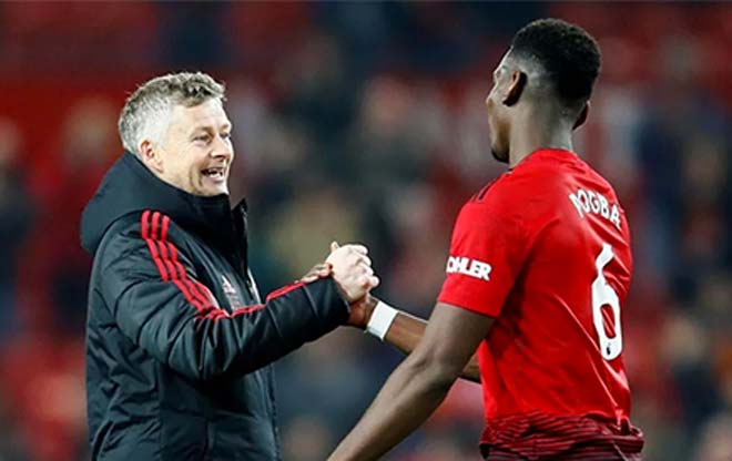 Solskjaer chính thức tiếp quản MU: Trải thảm đón &#34;bom tấn&#34; Coutinho, Bale - 2