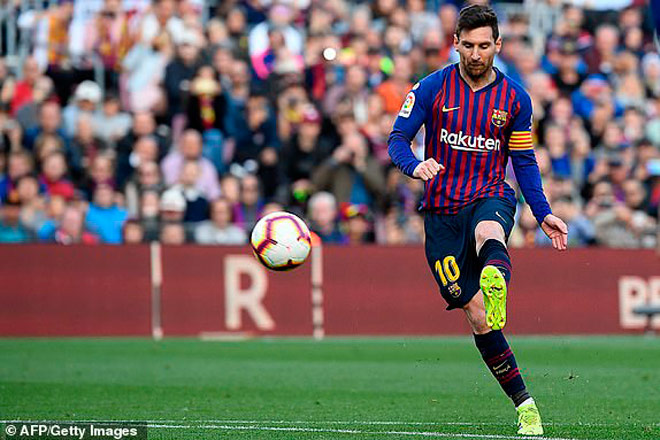 Messi được trọng tài &#34;tiếp tay&#34; ghi bàn, Barca gieo sầu người cũ Real - 2