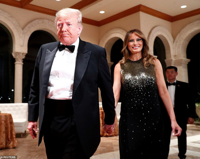 Đệ nhất phu nhân Melania đã trải qua đêm giao thừa 2020 cùng chồng tại khu nghỉ mát Mar-a-Lago. Ảnh: REUTERS