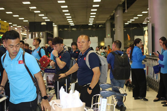 Thầy trò HLV Park Hang Seo đã có mặt tại Thái Lan để chuẩn bị cho VCK U23 châu Á