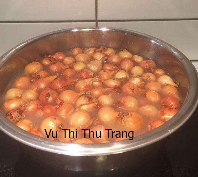 Hành muối chua kiểu truyền thống không váng nhớt chỉ cần thêm 1 bước cực đơn giản này - 2