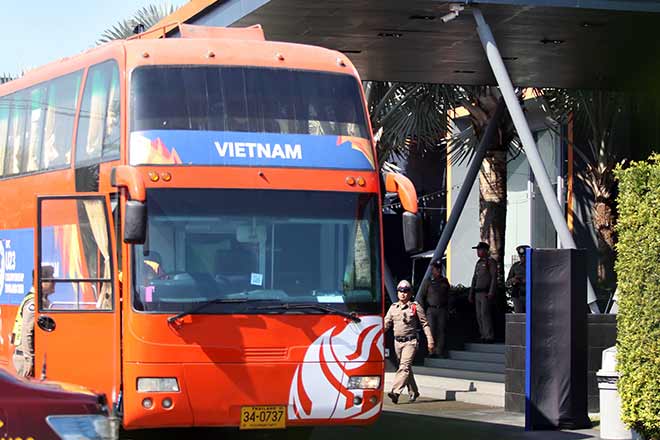 Theo kế hoạch, U23 Việt Nam sẽ có buổi tập đầu tiên ở Buriram theo lịch của ban tổ chức giải từ 17h, hôm nay 6/1 trên sân tập của CLB Buriram United, cách khách sạn nơi thầy trò ông Park đóng quân khoảng 100m