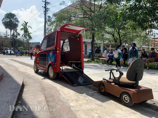 Nam sinh lớp 12 chế tạo ôtô năng lượng mặt trời cho người khuyết tật - 7