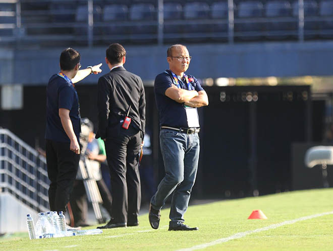 Trực tiếp bóng đá U23 Việt Nam - U23 UAE: Nghẹt thở những phút cuối (Hết giờ) - 18