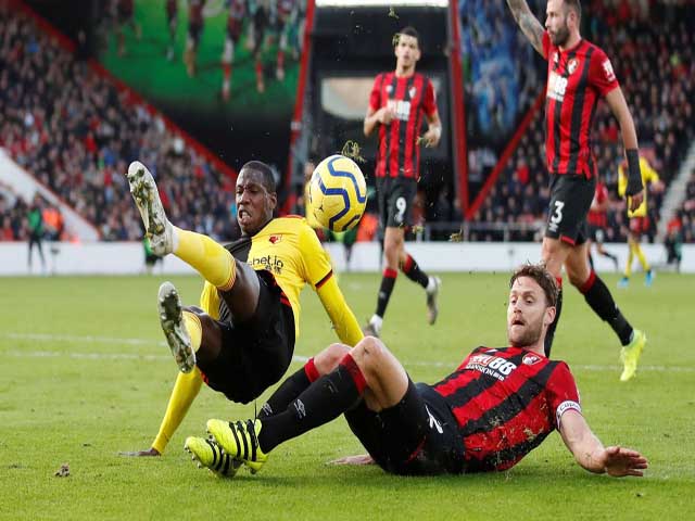 Video highlight trận Bournemouth - Watford: 3 đòn chí mạng, thoát nhóm xuống hạng