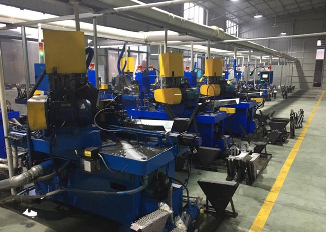Tỉnh Giang Tô có ngành chế tạo phát triển với nhiều nhà máy.