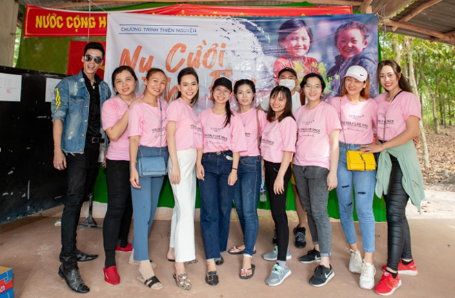 Công ty Luxury Girl đồng hành cùng người nghèo ở làng Tà Dơ – Tây Ninh - 1