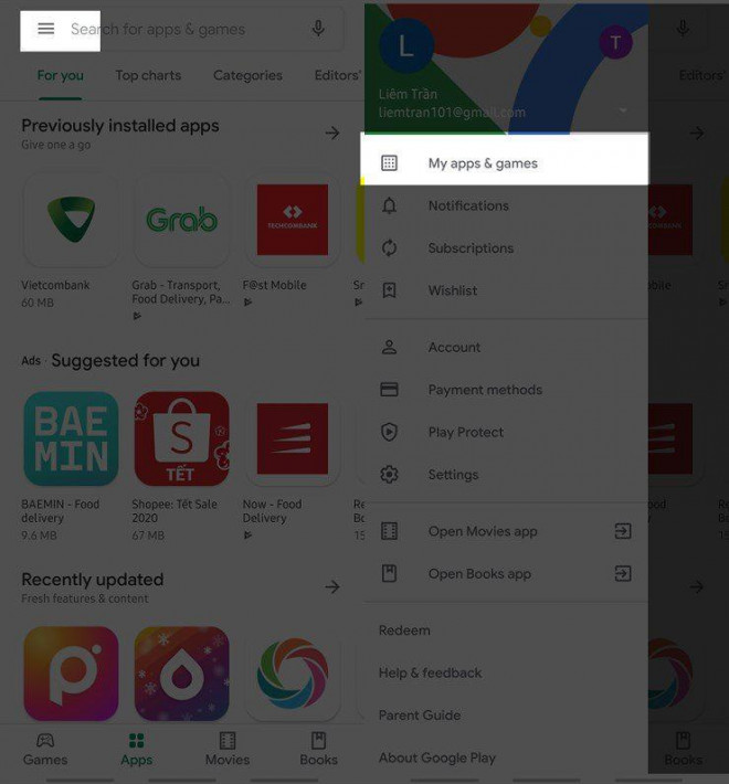 Mở CH Play và chọn biểu tượng 3 dấu gạch ngang kế bên thanh tìm kiếm, tiếp tới chọn vào My apps &amp; games ( Ứng dụng và trò chơi của tôi).