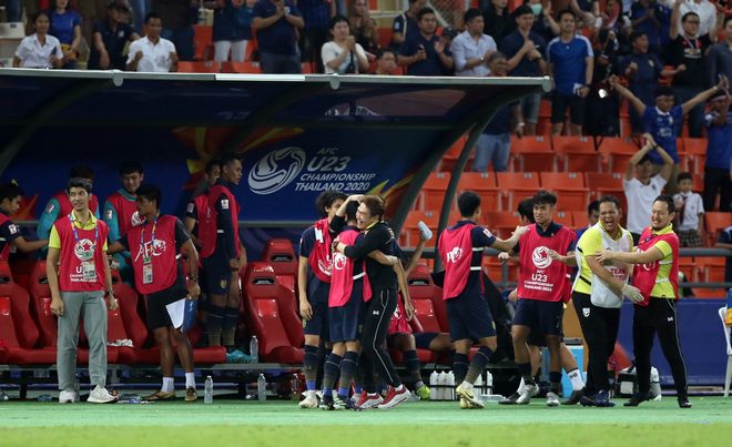 U23 Thái Lan giành vé vào tứ kết U23 châu Á: Vang dội chiến tích lịch sử - 1
