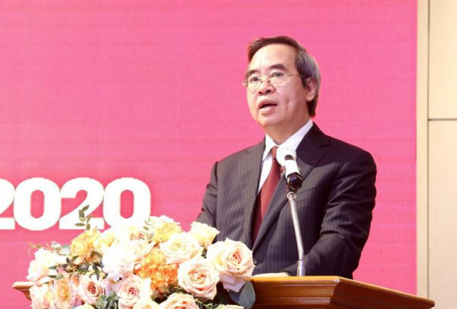 Ông Nguyễn Văn Bình, Ủy viên Bộ Chính trị, Bí thư Trung ương Đảng, Trưởng Ban Kinh tế Trung ương yêu cầu Đảng ủy Khối DN Trung ương tập trung chỉ đạo tiếp tục xử lý có hiệu quả, dứt điểm các dự án kém hiệu quả, thua lỗ.