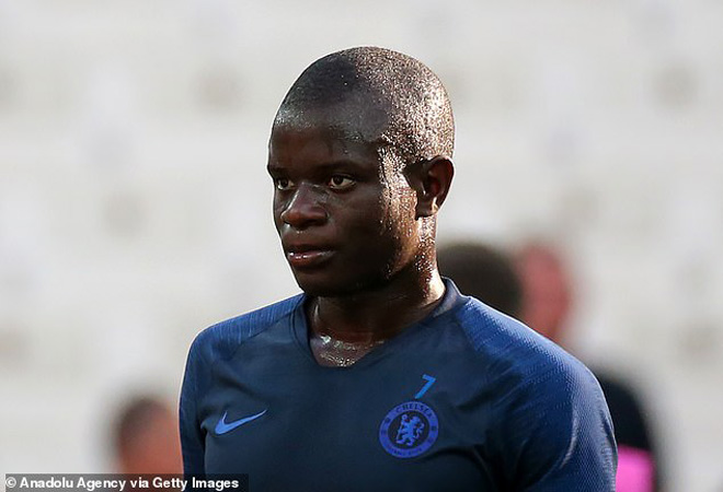 N'Golo Kante bỗng nhiên trở thành "con dê thế tội"