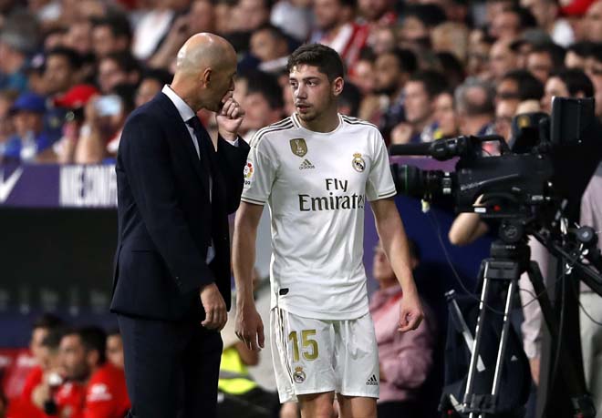 Tiền vệ trẻ Valverde được HLV Zidane tin tưởng