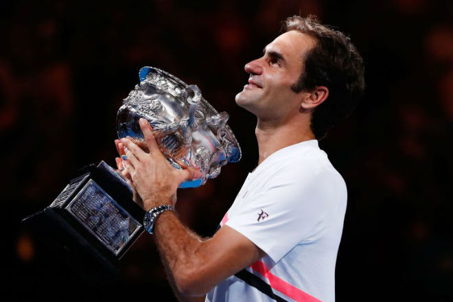 Federer chỉ còn kém Djokovic đúng 1 danh hiệu Úc mở rộng