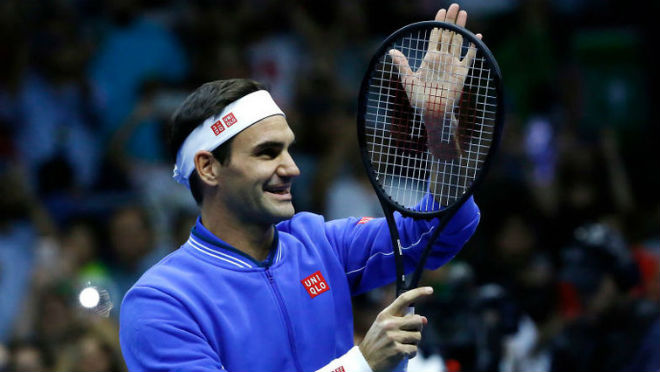 Federer bất ngờ chơi trốn tìm định dọa các thành viên ban huấn luyện của mình nhưng đã thất bại