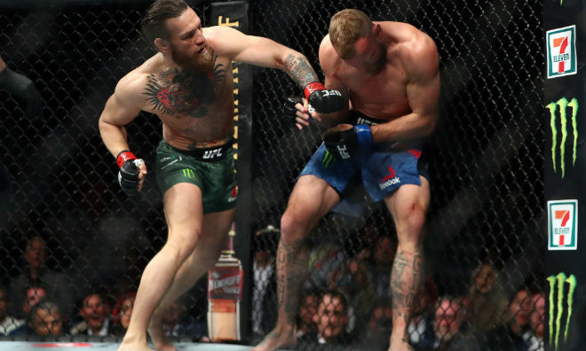 "Nhà vua" McGregor trở lại ấn tượng