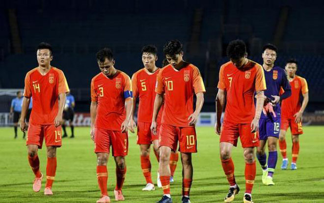 Bóng đá nam Trung Quốc không thể giành vé dự Olympic