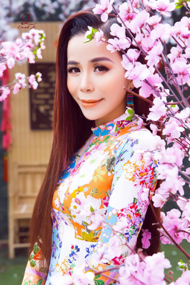 Mrs International World 2019 Oanh Lê nền nã trong bộ ảnh &#34;Thanh xuân bên mùa xuân&#34; - 1