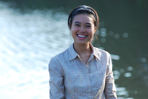 Ninh Dương Lan Ngọc sinh năm 1990, khi vẫn còn đang&nbsp;&nbsp;theo học tại trường Cao đẳng Sân khấu Điện ảnh TP.HCM, cô&nbsp;đã tham gia casting và nhận được vai Nương trong bộ phim "Cánh đồng bất tận".