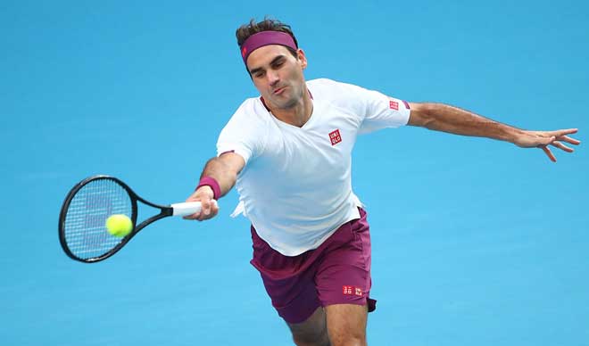 Federer vượt qua áp lực để có chiến thắng