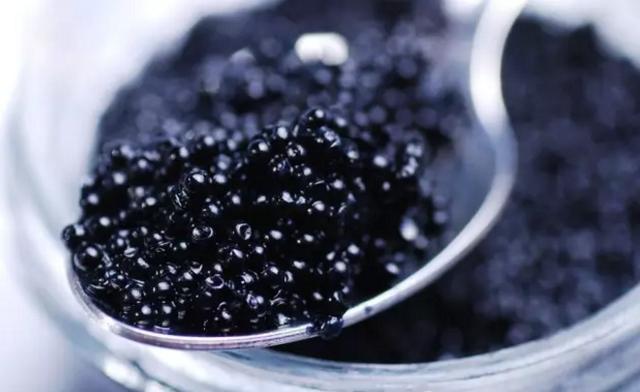 Trứng cá muối Caviar được tính bằng gr