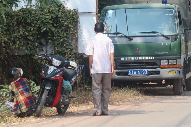 &#34;Không có gì làm nên tui đứng xem công an bắt kẻ bắn chết người ở Củ Chi&#34; - 6