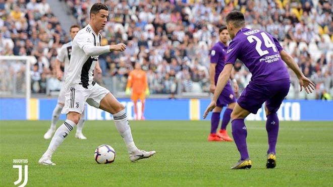 Ronaldo chơi nỗ lực trước Fiorentina