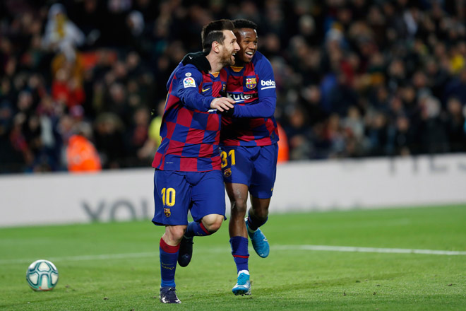 Messi không ghi bàn nhưng có cú đúp kiến tạo trong chiến thắng của Barca trước Levante