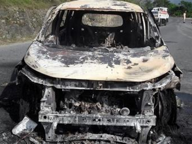 Xác định danh tính 2 người tử vong trong ôtô bất ngờ bốc cháy