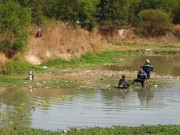 Tin tức trong ngày - Hai thiếu nữ tử vong dưới hồ nước