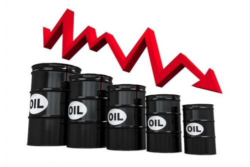 Giá dầu thô thế giới tiếp tục giảm hơn 2%